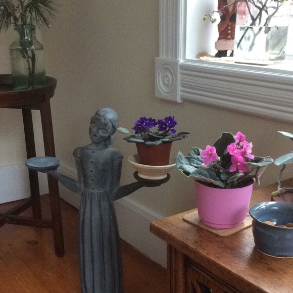 Meet your Posher, Anne - Picture 2 of 2